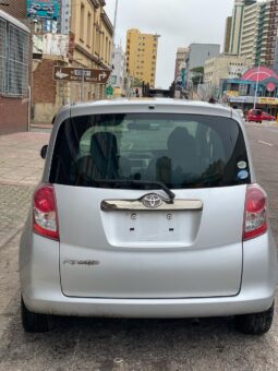 
										Toyota Ractis full									