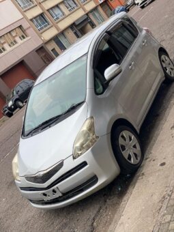 
										Toyota Ractis full									