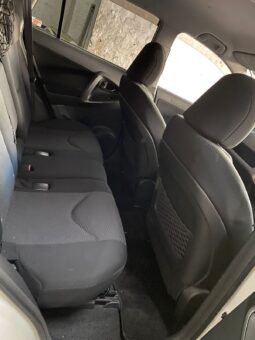 
										Toyota RAV4 full									