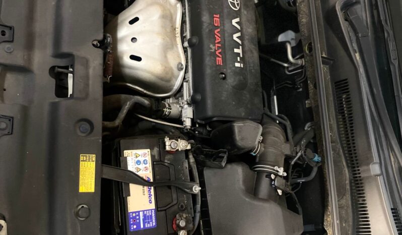 
								Toyota RAV4 full									