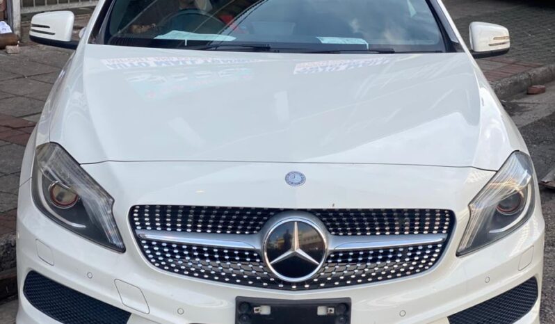 
								Mercedes-Benz A250 full									