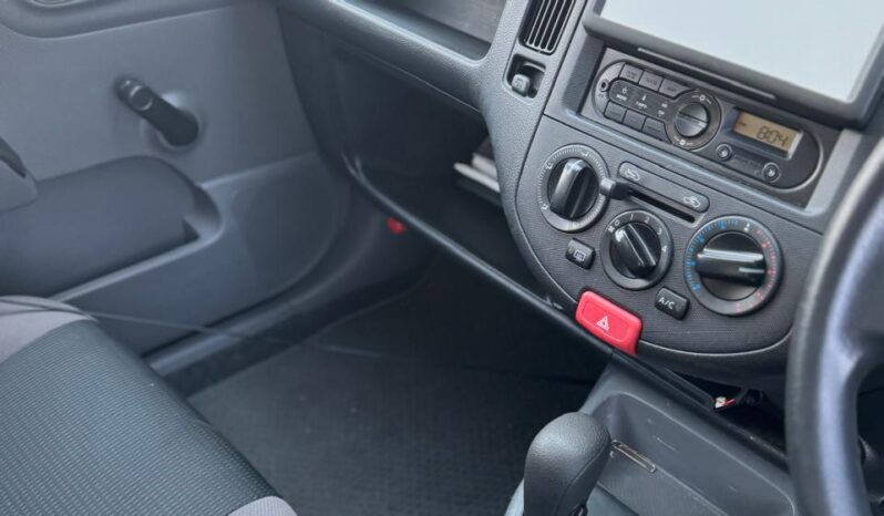 
								Nissan AD Van full									