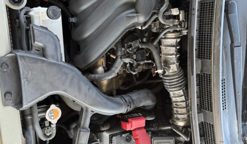
								Nissan AD Van full									