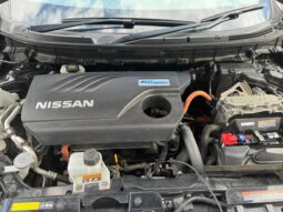 
										Nissan X-Trail Hybrid full									