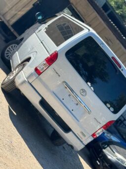 
										Toyota Hiace Super GL full									