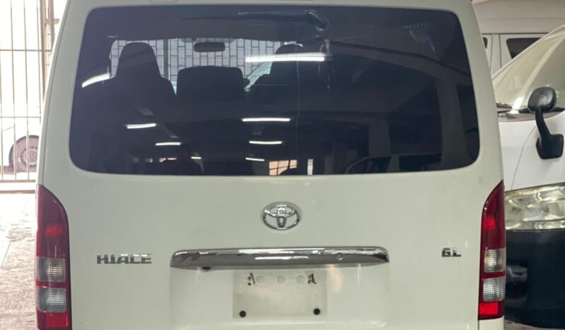 
								Toyota Quantum GL full									