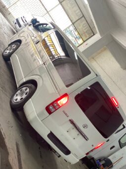 
										Toyota Quantum GL full									