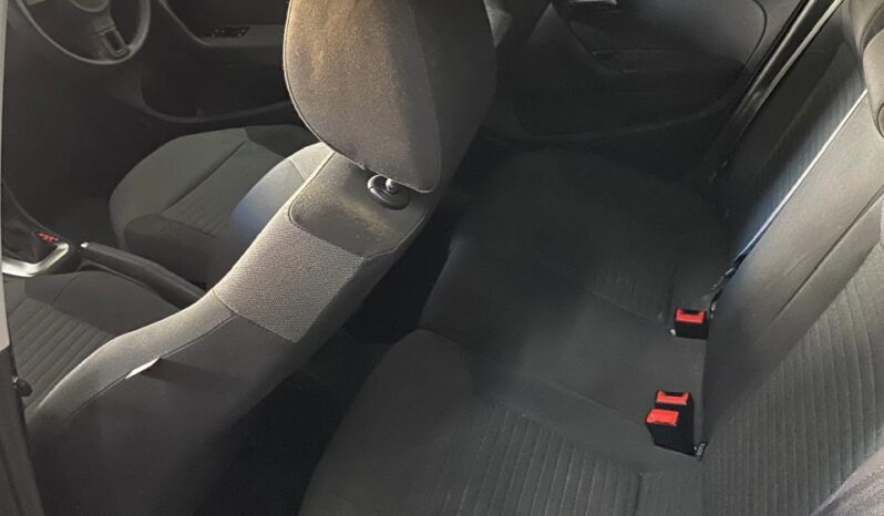 
								Toyota Quantum GL full									
