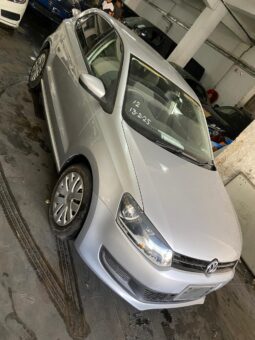 
										VW Polo full									